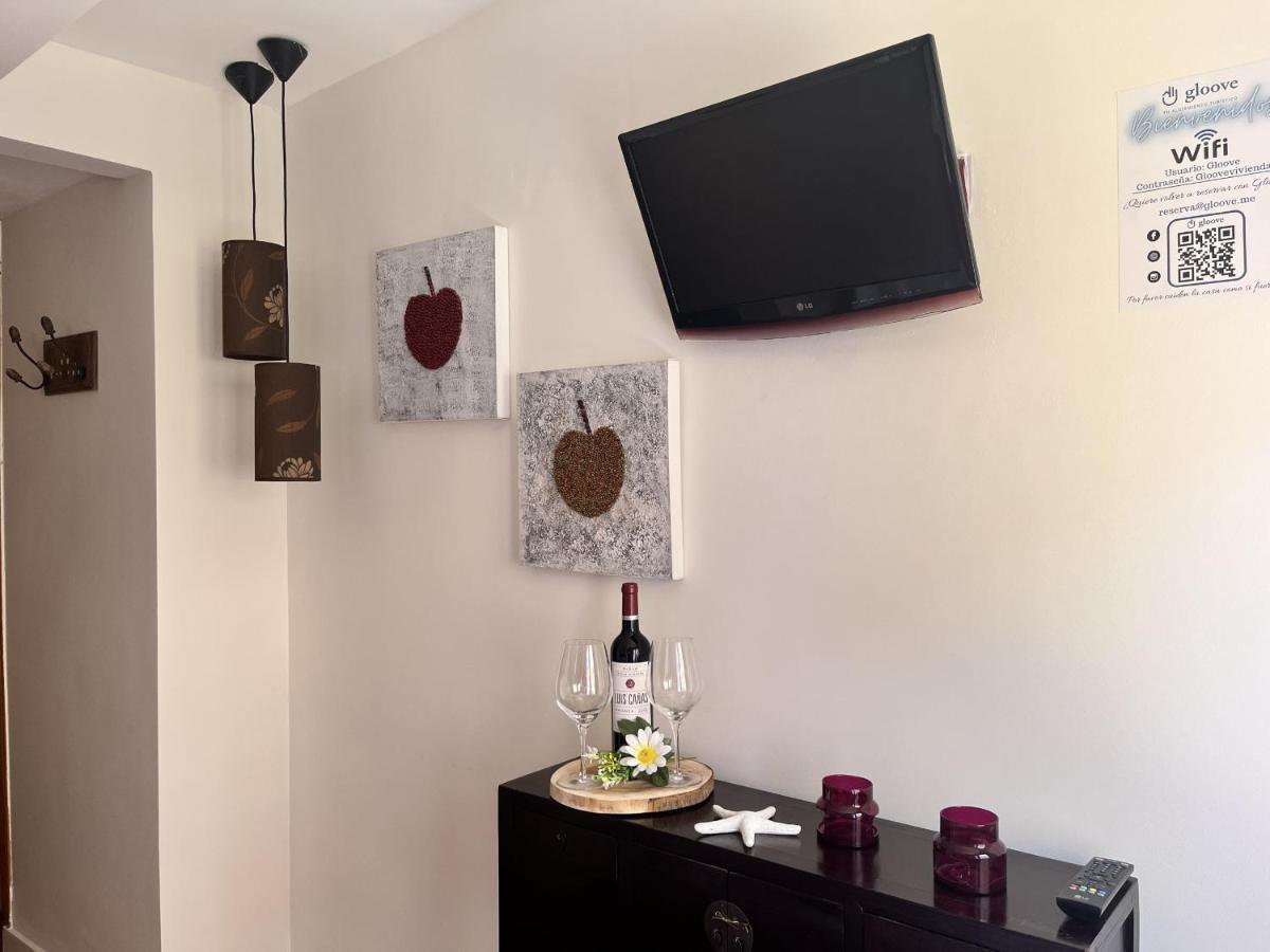 Hostal Nomadas By Gloove Villalba de la Sierra Ngoại thất bức ảnh